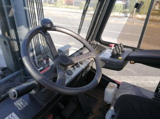 Chariot élévateur frontal 4 roues Mora M180C