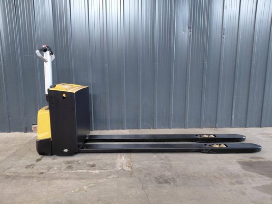 Transpalette accompagnant Caterpillar NPP20N2