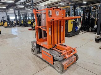 Nacelle à mât vertical JLG TOUCAN DUO