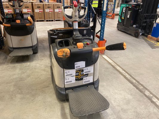 Transpalette porté debout Crown WT3040