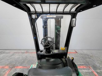 Chariot élévateur frontal 3 roues Yale ERP16 ATF