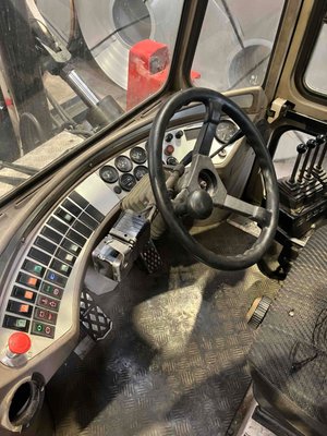 Chariot élévateur diesel Svetruck 1612038