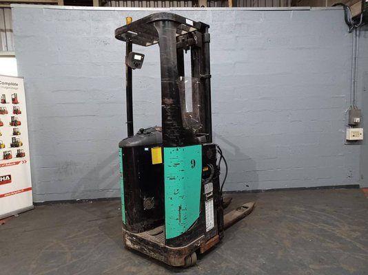 Gerbeur porté debout Caterpillar NSR16N