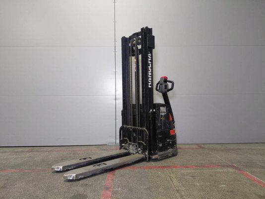 Gerbeur accompagnant Hangcha CDD12-E