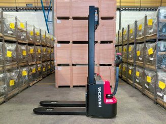 Gerbeur accompagnant Hangcha CDD12-AMC2-L