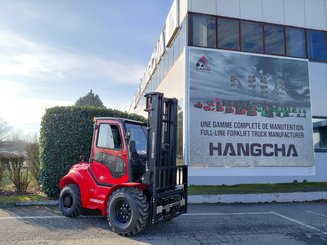 Chariot élévateur tout terrain Hangcha TT35-4 (CPCD35-XW33C-RT4)