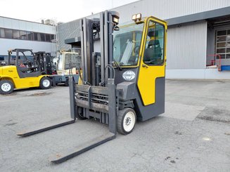 Chariot élévateur latéral multidirectionnel Combilift C4000