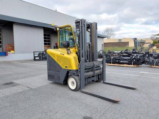 Chariot élévateur latéral multidirectionnel Combilift C4000