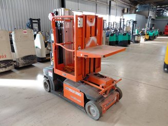 Nacelle à mât vertical JLG TOUCAN DUO