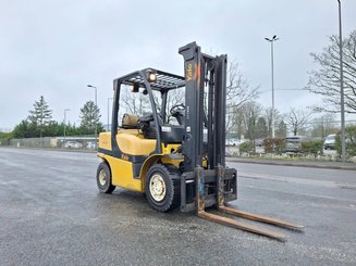 Chariot élévateur frontal 4 roues Yale GLP40VX5