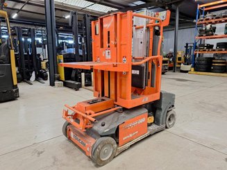 Nacelle à mât vertical JLG TOUCAN DUO