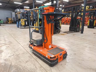 Nacelle à mât vertical JLG POWER PICKER