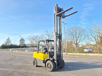 Chariot élévateur frontal 4 roues Hyster H4.5FTS5