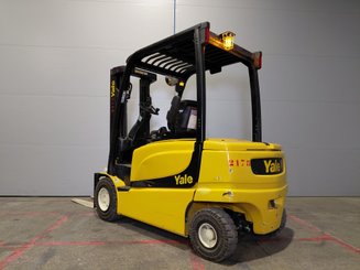 Chariot élévateur électrique Yale ERP35 VL