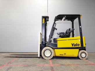 Chariot élévateur électrique Yale ERP30 ALF