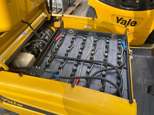 Chariot élévateur électrique Yale ERP16VF