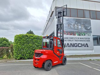 Chariot élévateur frontal 4 roues Hangcha XF55D-2