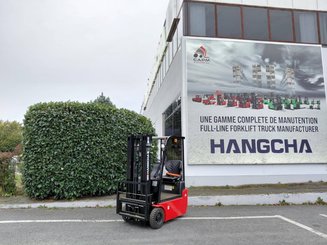 Chariot élévateur frontal 3 roues Hangcha X3W10 (CPDS10-XD4)