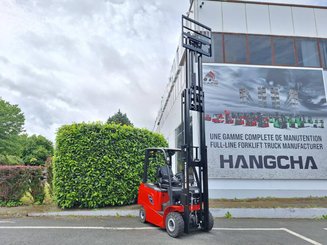 Chariot élévateur frontal 4 roues Hangcha AE20C