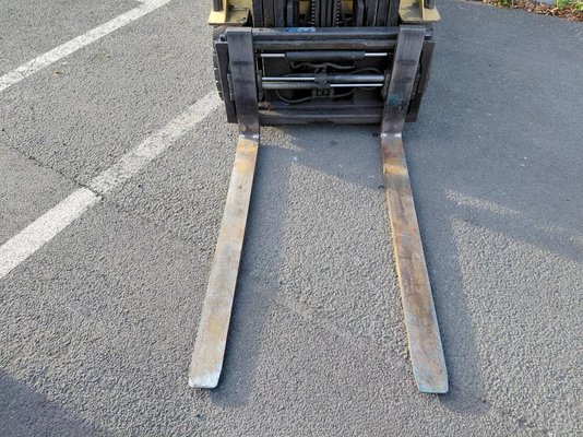 Chariot élévateur frontal 3 roues Caterpillar EP18NT