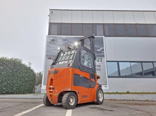 Chariot élévateur frontal 4 roues Carer Z70H