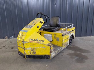 Tracteur de remorquage Charlatte TE206