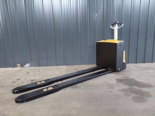 Transpalette accompagnant Caterpillar NPP20N2