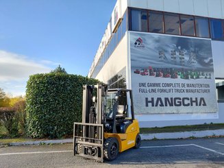 Chariot élévateur frontal 4 roues Hangcha XE25i ( CPD25-XEY2HA-SI )
