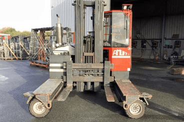 Chariot élévateur latéral multidirectionnel AMLIFT COMBI 40-12