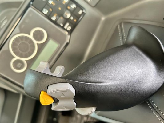 Chariot multidirectionnel Mitsubishi RBM25N3