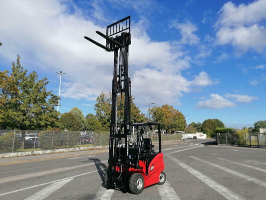 Chariot élévateur frontal 4 roues Hangcha A4W25