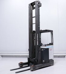 Chariot à mât rétractable UniCarriers UHD-200-DTFVXF-955
