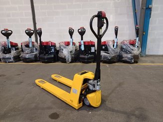 Transpalette accompagnant Microlift P15SE