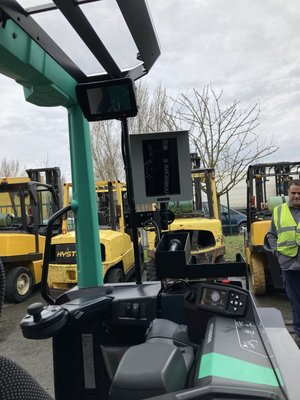 Chariot à mât rétractable Mitsubishi RB16N2HS