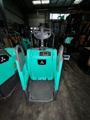 Transpalette porté debout Mitsubishi PBF25N3R MITSUBISHI