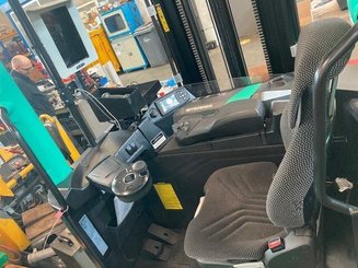 Chariot à mât rétractable Mitsubishi RB16N2HS