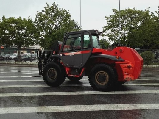 Chariot élévateur télescopique Manitou MVT675T