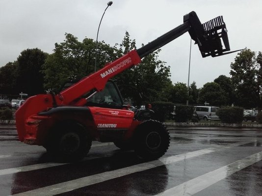 Chariot élévateur télescopique Manitou MVT675T