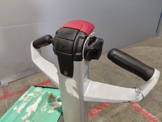 Transpalette accompagnant Mitsubishi PBP20N2E
