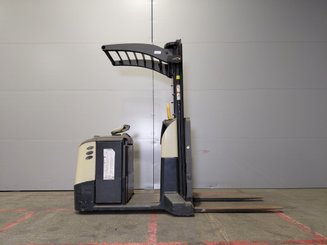 Préparateur de commandes Crown MPC3040-12