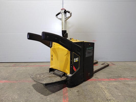 Transpalette porté debout Caterpillar NPV20N2