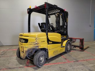 Chariot élévateur frontal 4 roues Yale ERP45VL