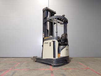 Chariot à mât rétractable Crown ESR 5260