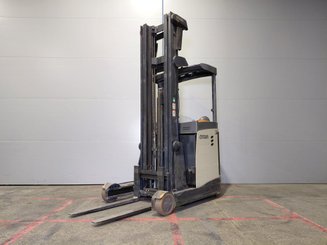 Chariot à mât rétractable Crown ESR 5260