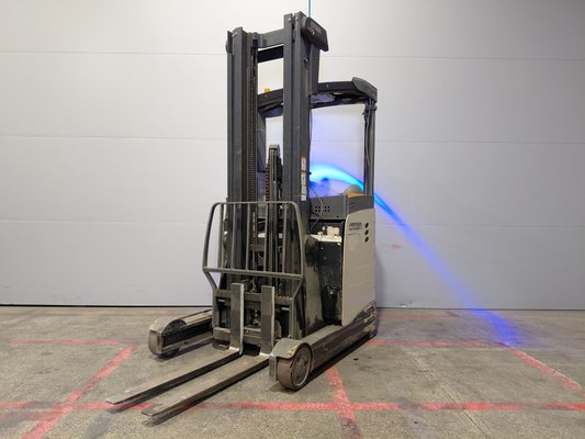 Chariot à mât rétractable - ESR 5260