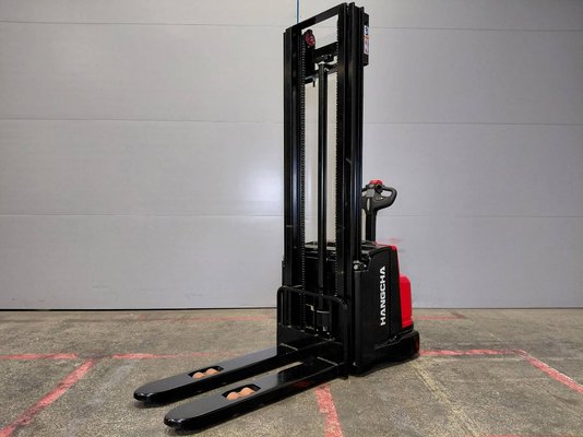 Gerbeur accompagnant Hangcha CDD16-AEC2