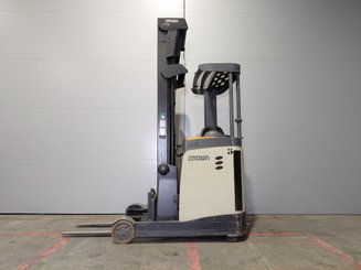 Chariot à mât rétractable Crown ESR 5260