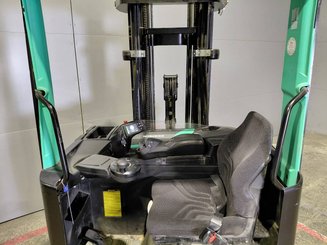 Chariot à mât rétractable Mitsubishi RB14N2L