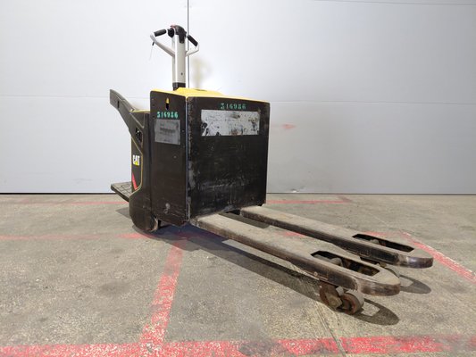 Transpalette porté debout Caterpillar NPV20N2