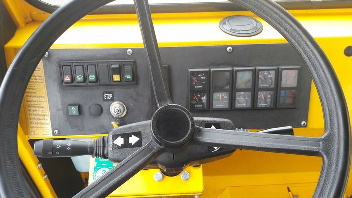 Tracteur industriel ATA 5500 LPG